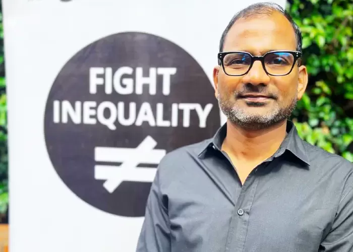 Deepak L. Xavier